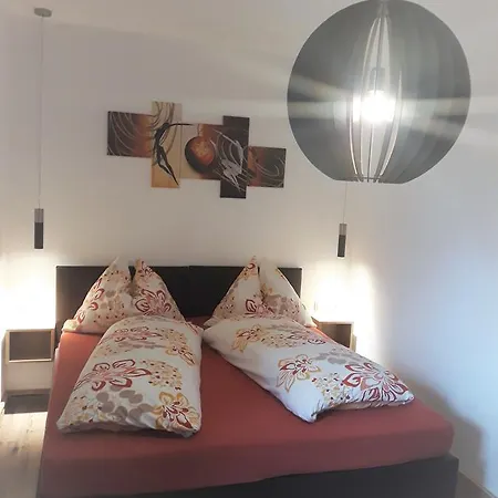 Haus Schennach Lägenhet *