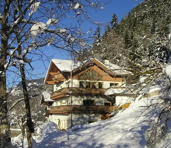 Haus Schennach * Mayrhofen