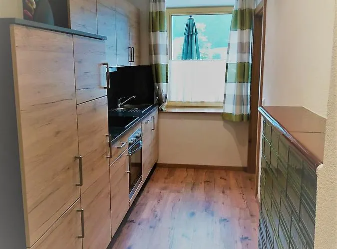 Haus Schennach Apartament