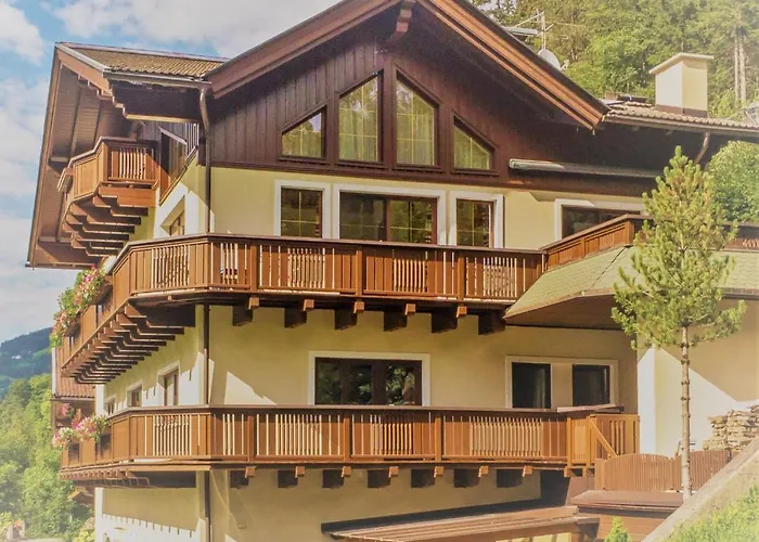 Haus Schennach Apartmán