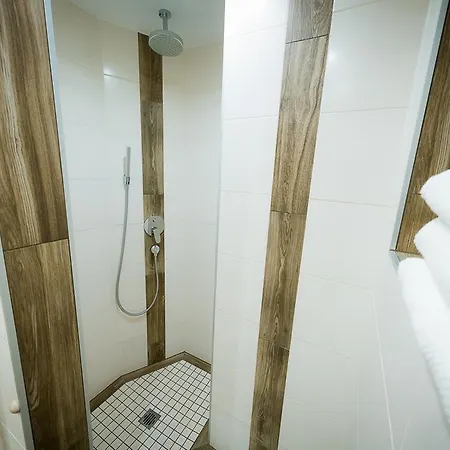 Haus Schennach Apartmán *