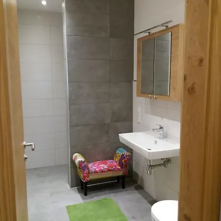 Haus Schennach Apartmán *